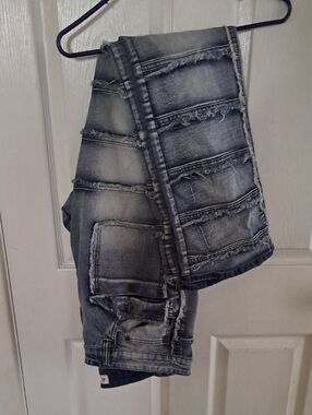 Relaxed Fit Distressed Grey Wash Men's Jeans